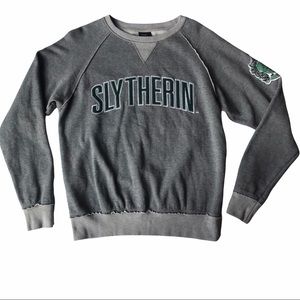 Universal Studios Wizarding World of Harry Potter Slytherin Crewneck Sweater M